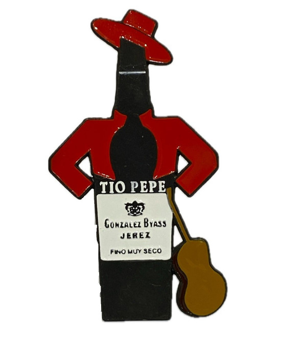 IMÁN DE NEVERA TÍO PEPE – BOTELLA CLÁSICA CON GUITARRA Y CHAQUETA ROJA