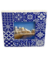 IMÁN DE NEVERA CATEDRAL DE CÁDIZ – AZULEJO DECORATIVO CON FOTO DEL MAR